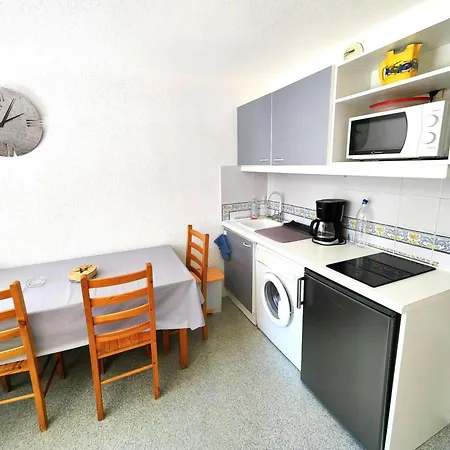 Appartement T2 Avec Piscine, 4 Pers, Cap D'agde - Fr-1-607-54 *